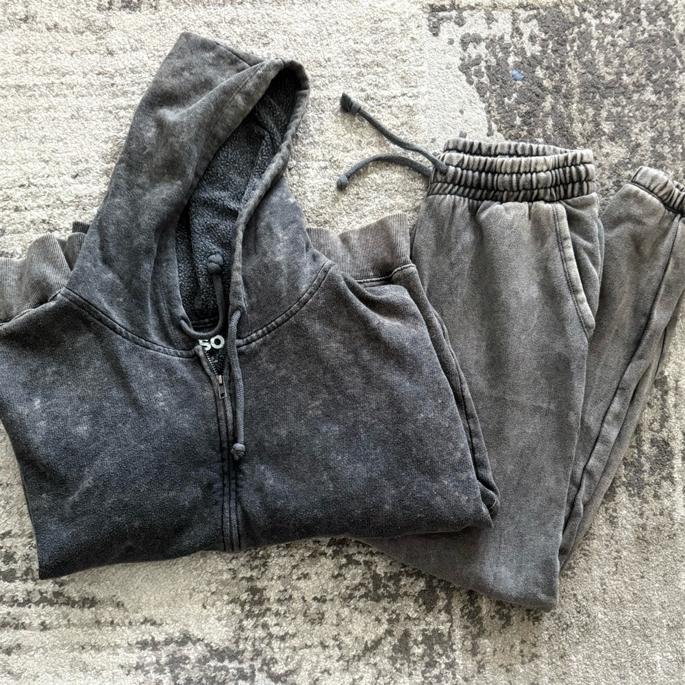 SO Charcoal Fleece Hoodie and Jogger Set